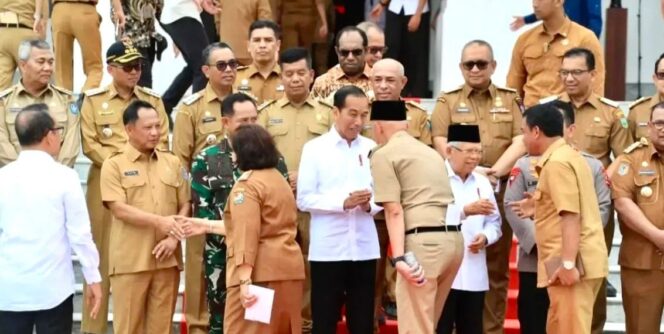 
Hadir di IKN, Pj Bupati Bangkalan Mendengarkan Langsung Arahan dari Presiden Joko Widodo