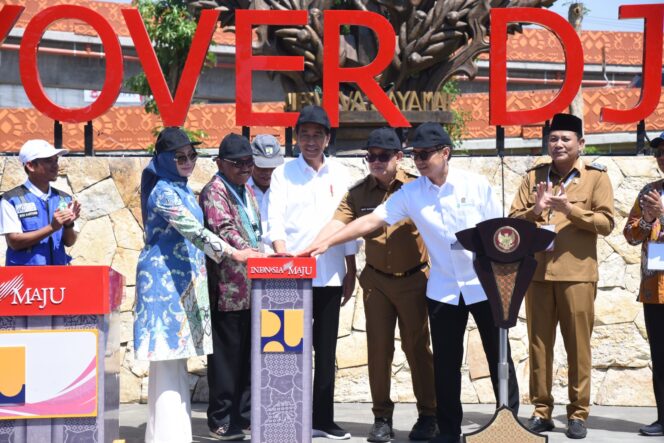 
Presiden Jokowi Resmikan Flyover Djuanda