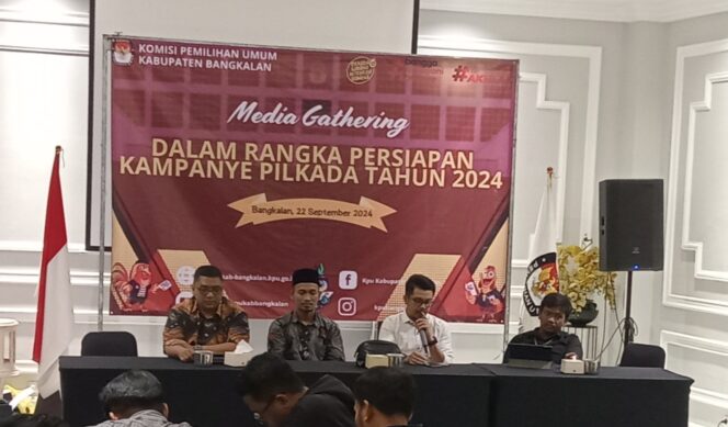 
Pilkada Bangkalan Masuk Tahap Krusial, Bawaslu: Kemaren Sembunyi-sembunyi Sekarang Silahkan Dimanfaatkan