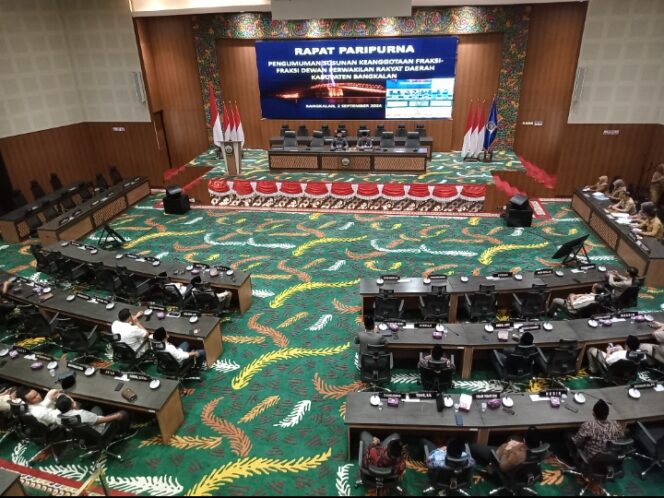 
Rapat Paripurna Pertama, DPRD Kabupaten Bangkalan Tetapkan Delapan Anggota Fraksi